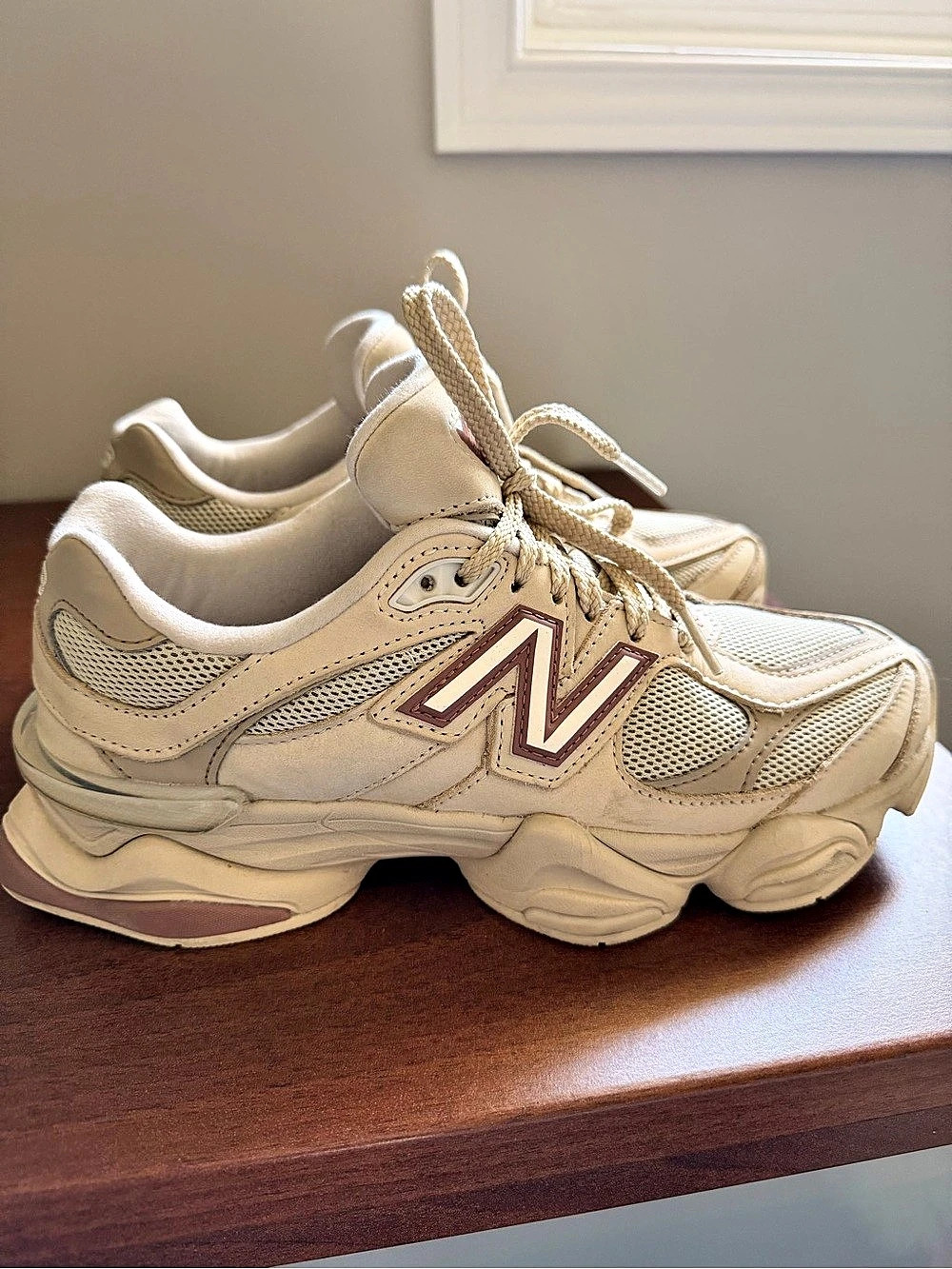 New Balance 9060 Cream & Pink Sneakers